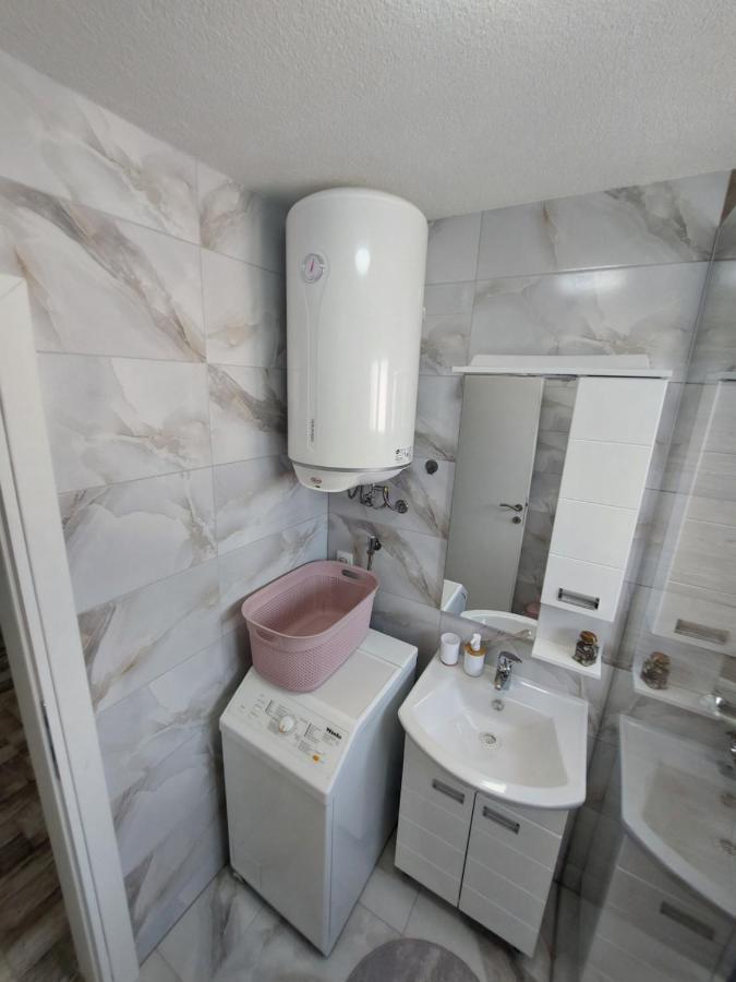 Apartman "Medeni" Bihać Exteriör bild