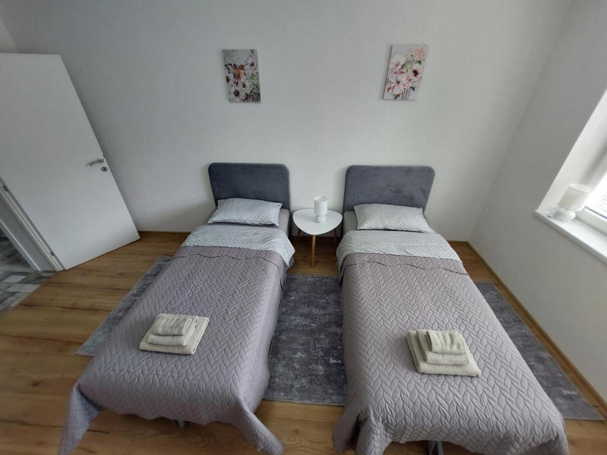 Apartman "Medeni" Bihać Exteriör bild