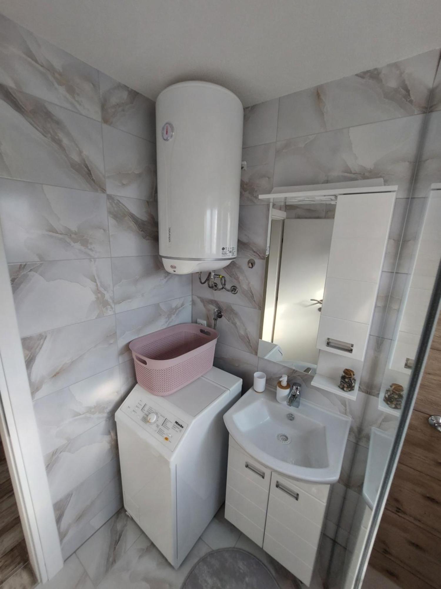 Apartman "Medeni" Bihać Exteriör bild