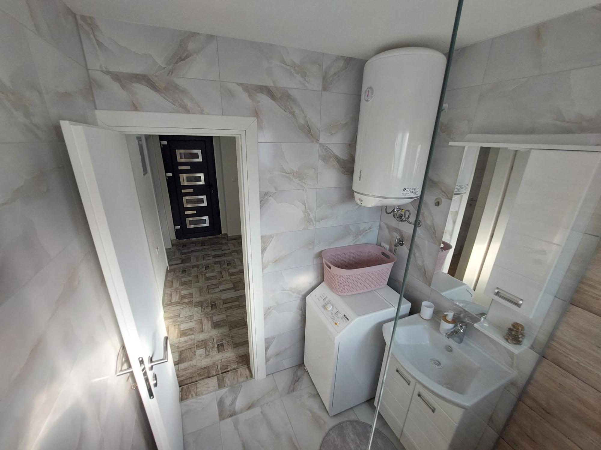 Apartman "Medeni" Bihać Exteriör bild