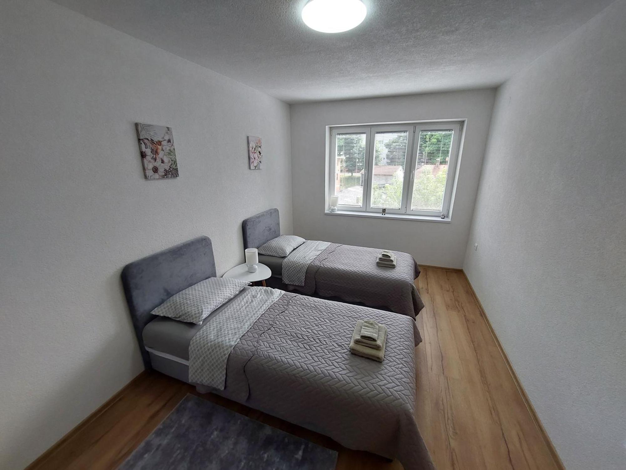 Apartman "Medeni" Bihać Exteriör bild